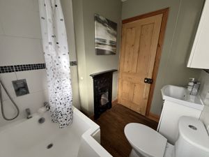 Photo 11- click for photo gallery